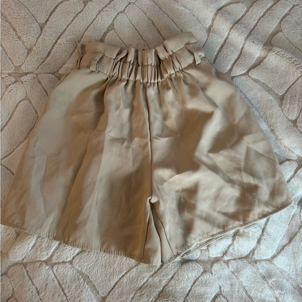 High-Waist Tie-Waist Shorts